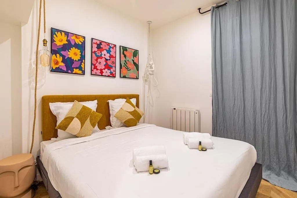 Apartment Moderne Pour 4 Proche Arc De Triomphe *